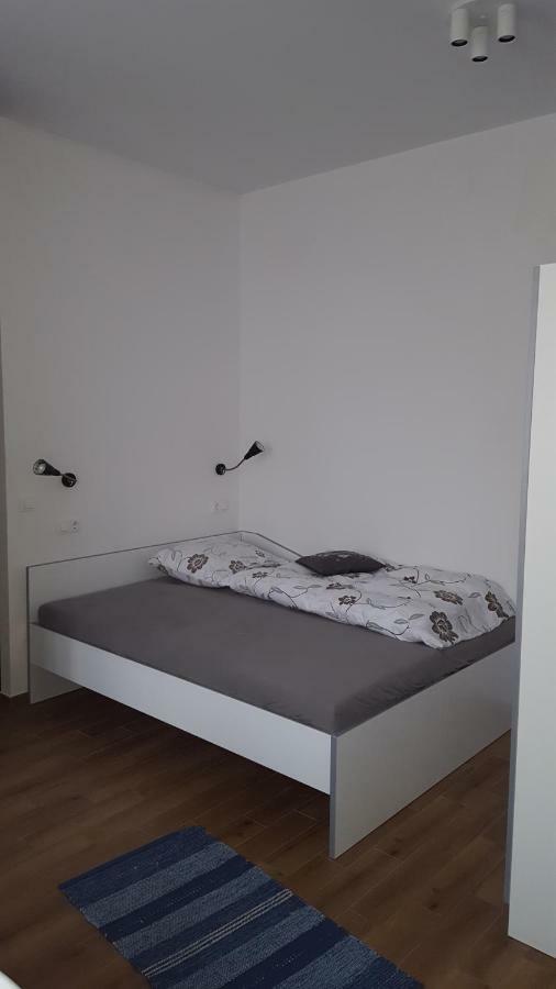 Bajta Na Obzidju Lägenhet Maribor Exteriör bild